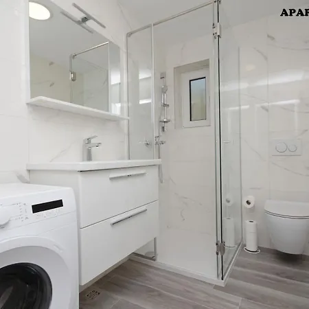 Marina Apartment *