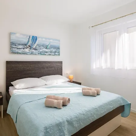 아파트 Juranovic Ii