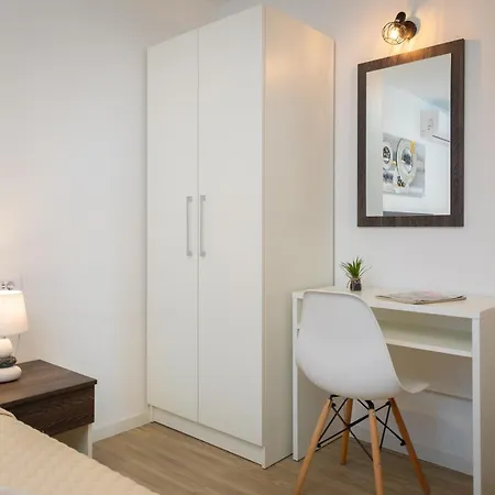Juranovic Ii Appartement *