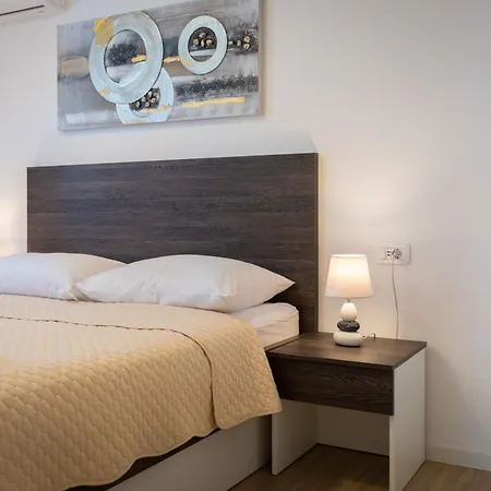 Juranovic Ii Apartman *